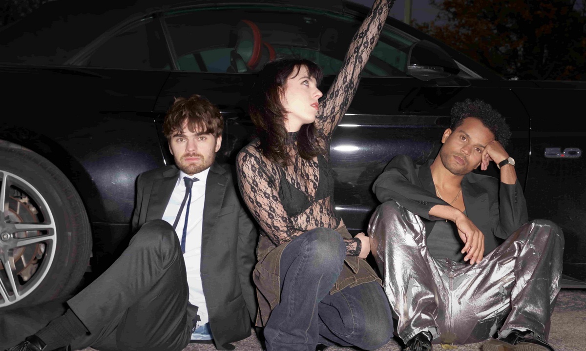 Live Konzert: Sharktank